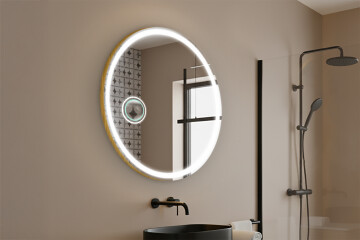 Espejos en un marco decorativo