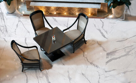 Gres esmaltado para suelo, 120 x 120 cm, mate, con vetas grises, rectificado, A4H455 Statuario Superiore