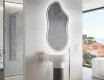 Espejo de baño LED de forma irregular F223