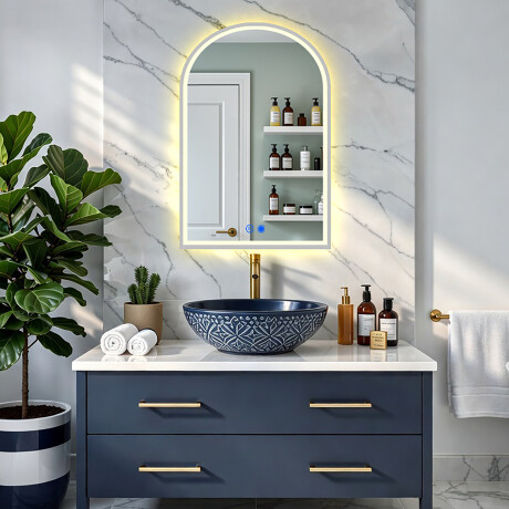 Espejo irregular con iluminación LED – 60x90/70x100 cm con marco de aluminio plateado #8